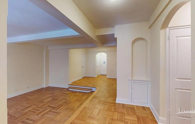 1 bed, 1 bath, $5,650, Unit 3C