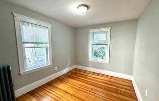 2 beds, 1 bath, 1,000 sqft, $2,600, Unit 1A