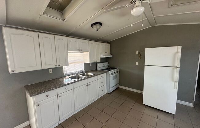 3 Bedroom 2 Bathroom Mobile/Manufactured Home!!!!