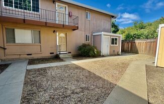 2225 HILLSBOROUGH CT