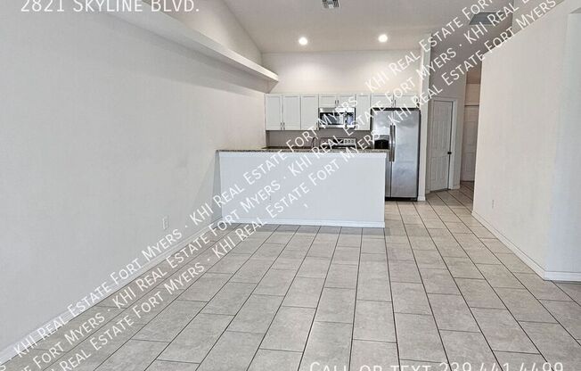 2821 SKYLINE BLVD