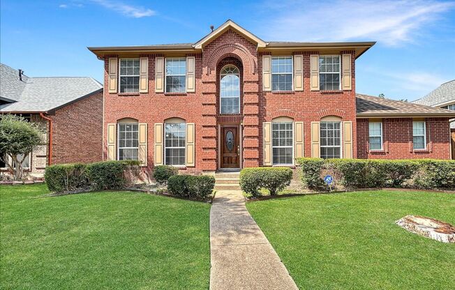 Move-in Ready 4-bed 2.5-bath Home in Mesquite's highly desirable PARKVIEW Subdivision