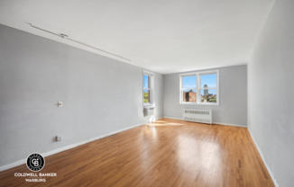 2155 82 ST