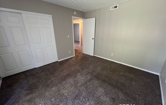 3 beds, 2 baths, $2,095