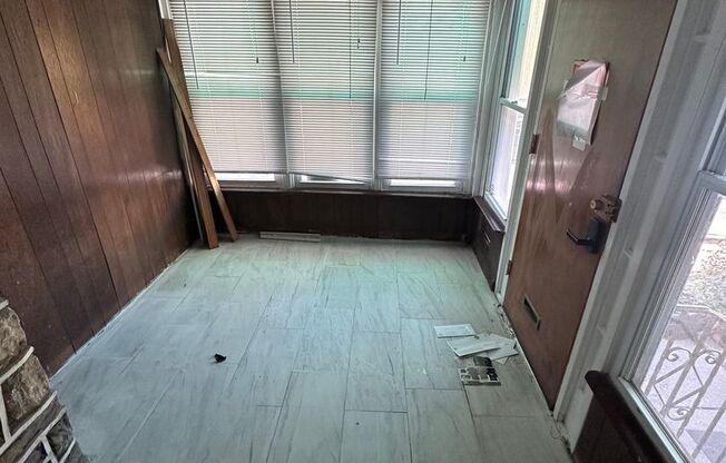 Charming 3-Bedroom Row Home in Upper Darby