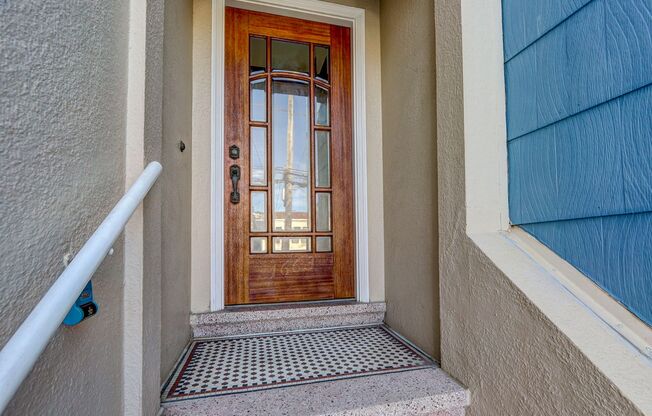 3BR/2BA Pet-Friendly Sunset District Home with Private Backyard & 2-Car Garage | YouTube Tour