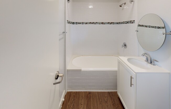 Studio, 1 bath, 500 sqft, $1,595, Unit PH1