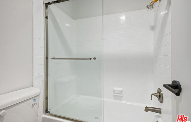 2 beds, 2 baths, 1,100 sqft, $3,345, Unit 101