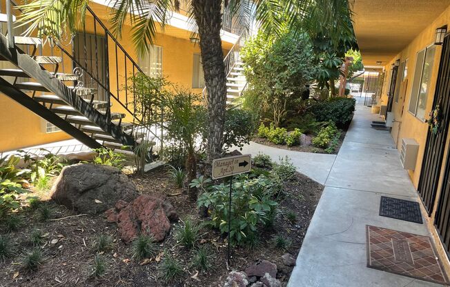 Villa Del Sol Apartments