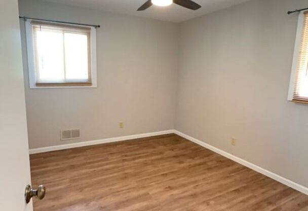 2 beds, 1 bath, 900 sqft, $1,500, Unit APT#2