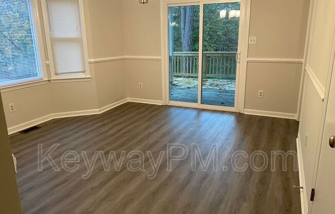 212 WATERS WAY