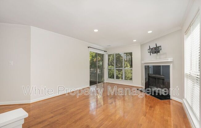 2516 Cranbrook Lane #7