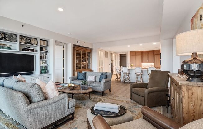 3 beds, 3.5 baths, $10,000, Unit Units 1005-1006