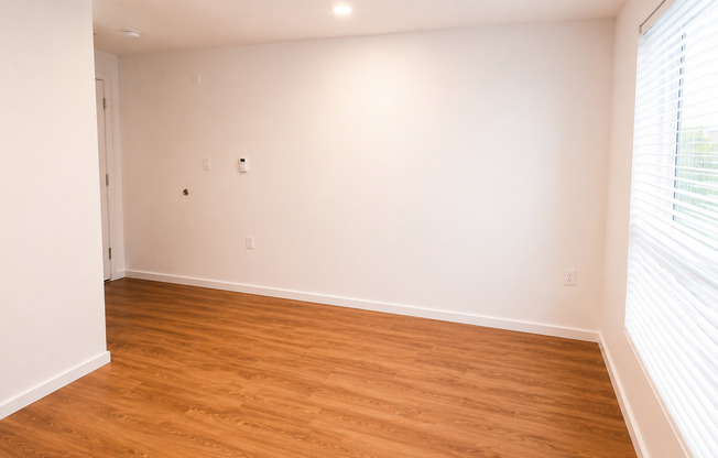 Studio, 1 bath, 175 sqft, $999, Unit 5304
