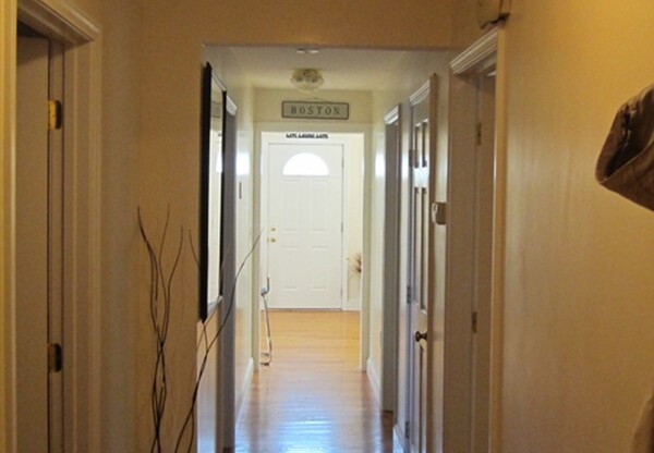 3 beds, 2 baths, $3,400, Unit 2