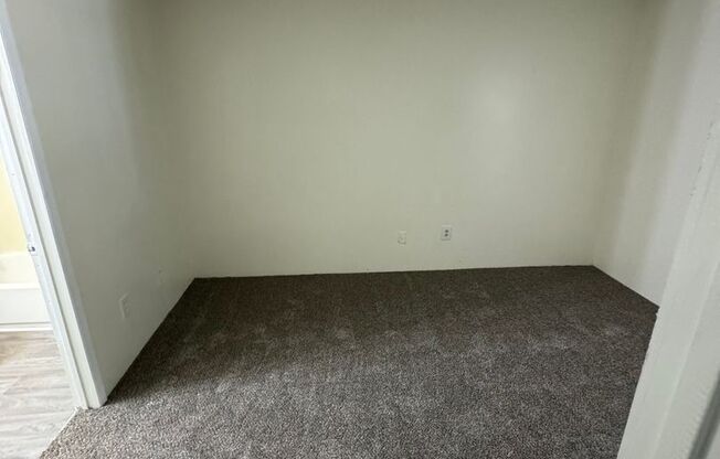 2 beds, 2 baths, 835 sqft, $1,365, Unit 5901-09