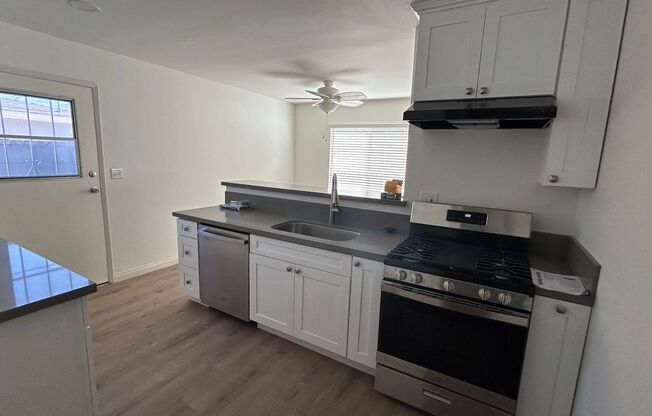 2 beds, 1 bath, 970 sqft, $2,750, Unit 00003829