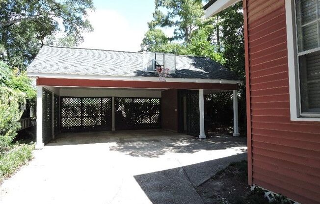 Fantastic 3BR/2.5BA Cottage in the heart of South Baton Rouge