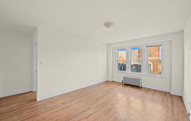1 bed, 1 bath, 708 sqft, $1,995, Unit 204