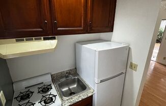 Studio, 1 bath, $1,450, Unit H