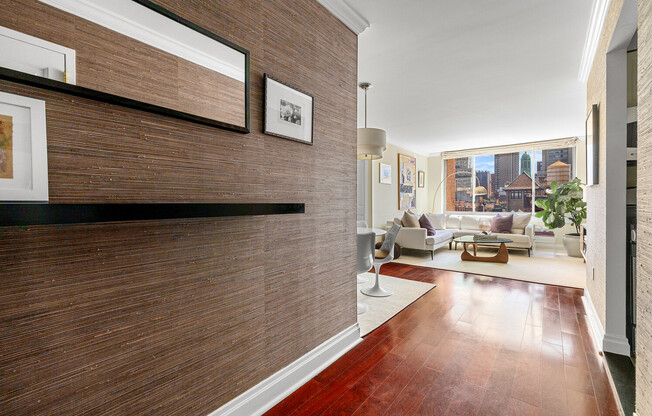 2 beds, 2 baths, 1,037 sqft, $7,750, Unit 6R