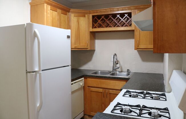 Summit Apartments