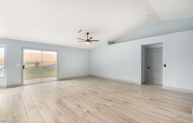 3 bedroom Apache Junction