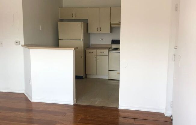 1 bed, 1 bath, $1,750, Unit Unit 515