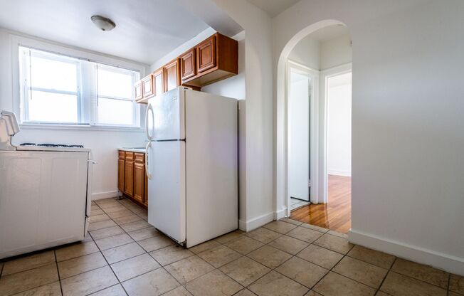 8222 S Ingleside