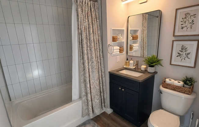 2 beds, 2 baths, 755 sqft, $1,295, Unit 302