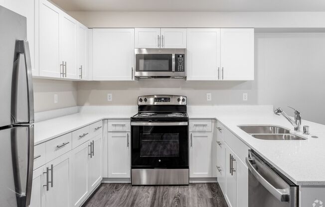 2 beds, 1 bath, 957 sqft, $1,695, Unit B21