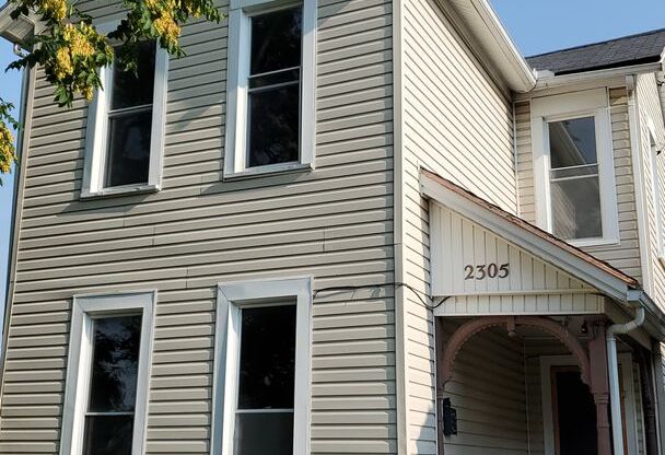 Cozy 3 Bed, 1.5 Bath, Convenient to I-70 and WPAFB