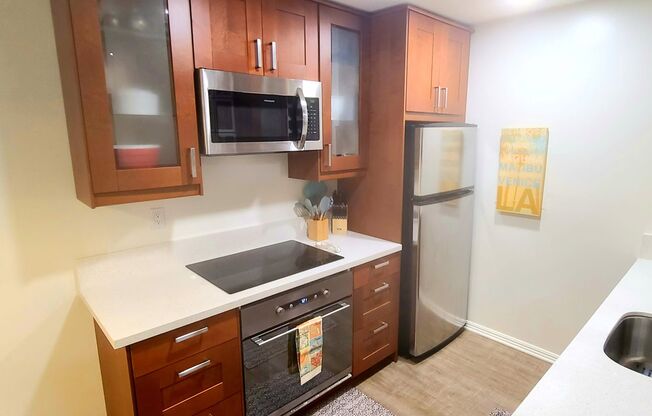 Beautifully updated 1 bed condo in Hermosa Beach