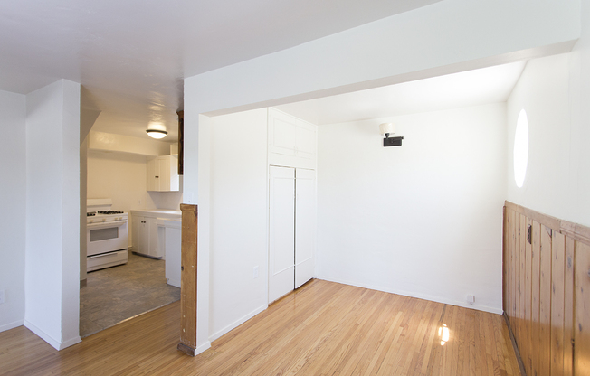 1617-33 Scott Street