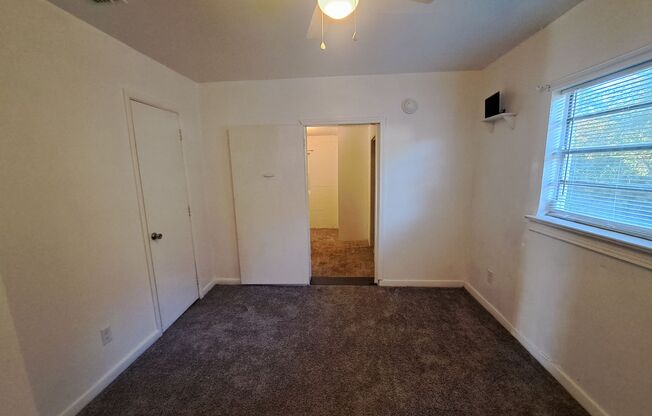 3 beds, 1 bath, $1,375