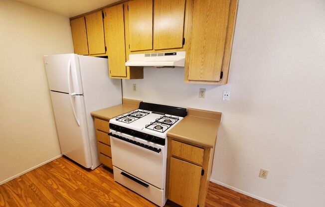 1 bed, 1 bath, 660 sqft, $1,800, Unit 69