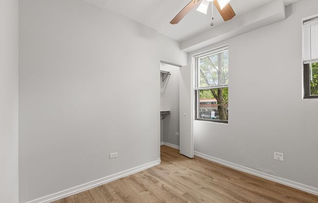 2 beds, 1.5 baths, 672 sqft, $2,400, Unit 107
