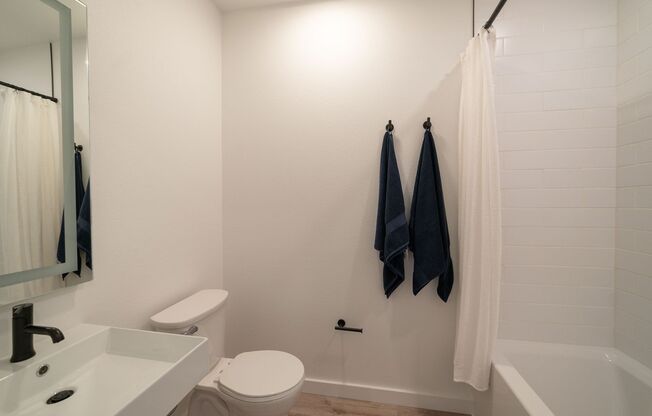 Studio, 1 bath, 349 sqft, $1,500, Unit 606A (Shared Studio, Female)