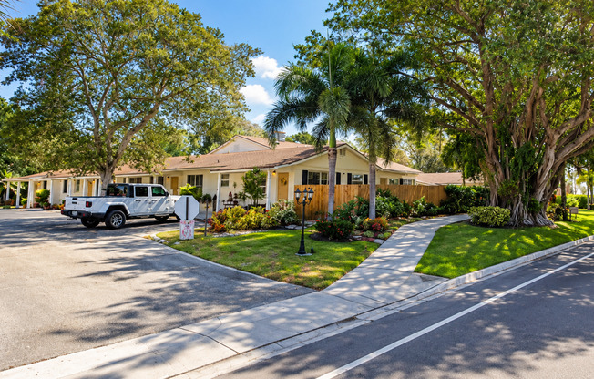 325 NW Spanish River Blvd Boca Raton, FL 33431