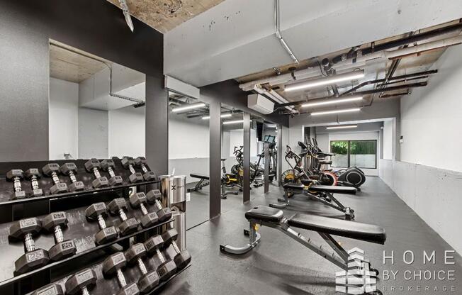 Studio, 1 bath, $2,800, Unit 8E