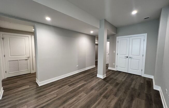 700 W. Grace