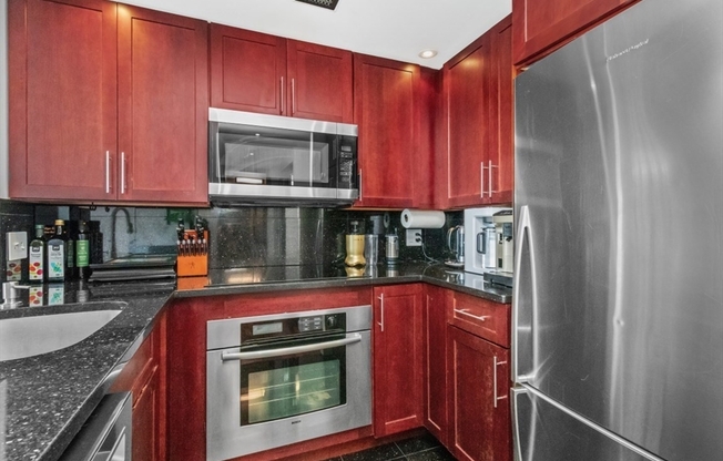2 beds, 2 baths, 1,046 sqft, $4,800, Unit 1104
