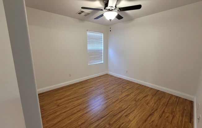 3 beds, 2.5 baths, $1,995