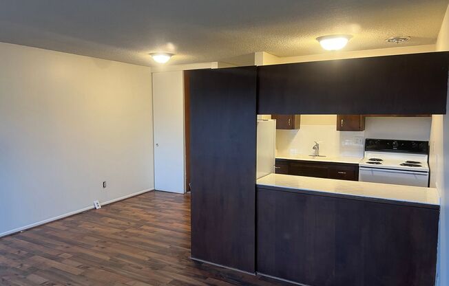 1 bed, 1 bath, 600 sqft, $1,795, Unit 404