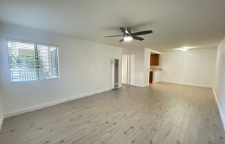 Pier Pointe: Lower 1 Bedroom 1 Bath Condo