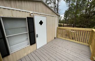 2 beds, 1 bath, $1,495