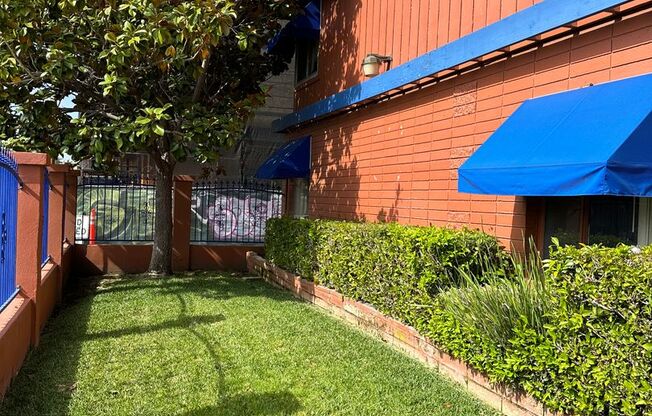 4225 KANSAS STREET