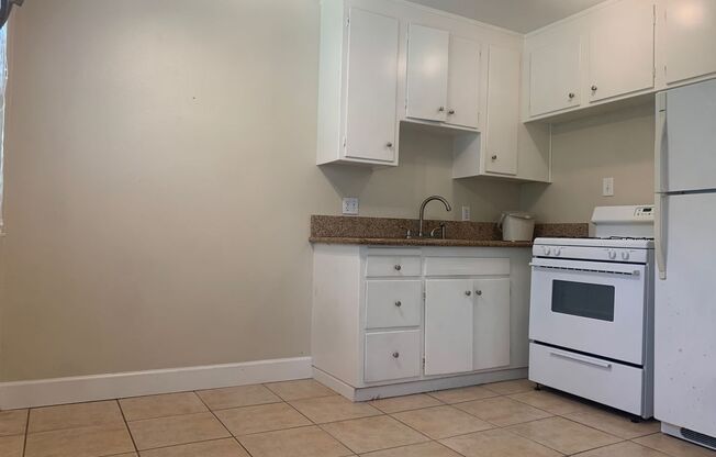 1 bed, 1 bath, $1,450, Unit Unit 3