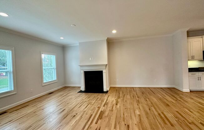 Greenville's West End, 3 BR, 2.5 BAs, Fenced Backyard, with a 1 Car Garage