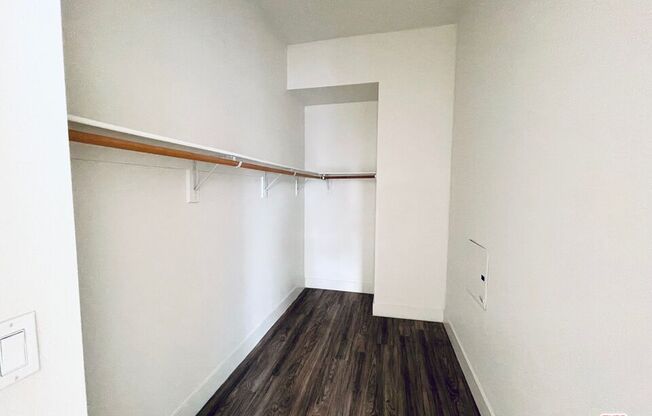 1 bed, 1 bath, 750 sqft, $4,695, Unit 407